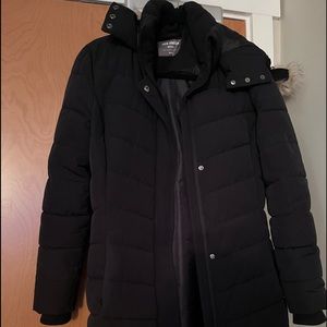 Joe Fresh Primaloft Parka. Black. Size M.